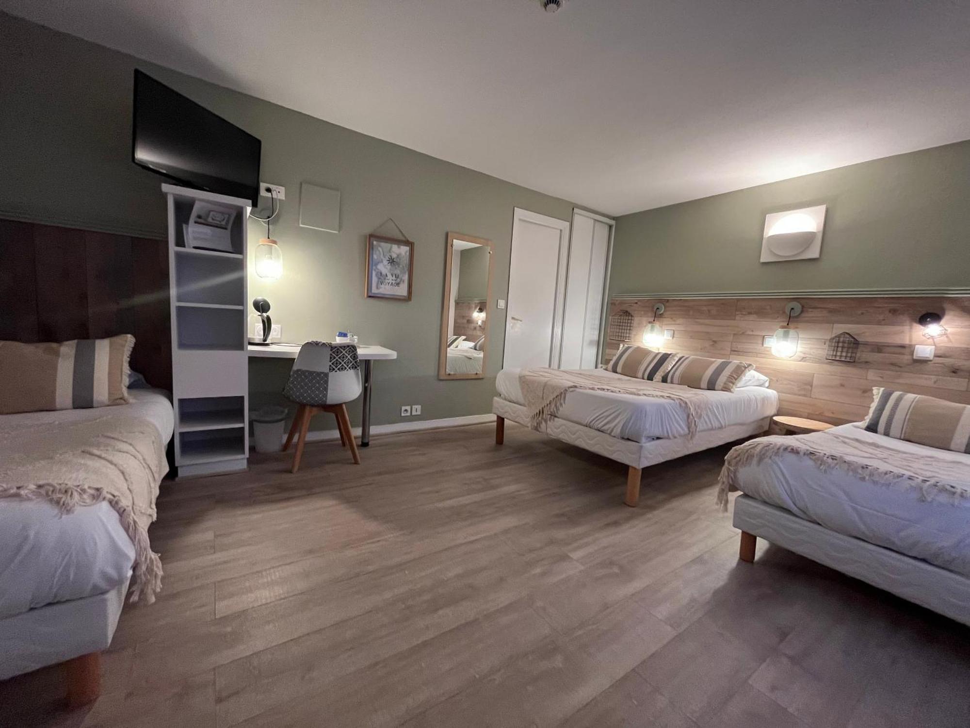 Acadie Saint Victor - Hotel Restaurant - Face Mer - Chatelaillon Plage Esterno foto