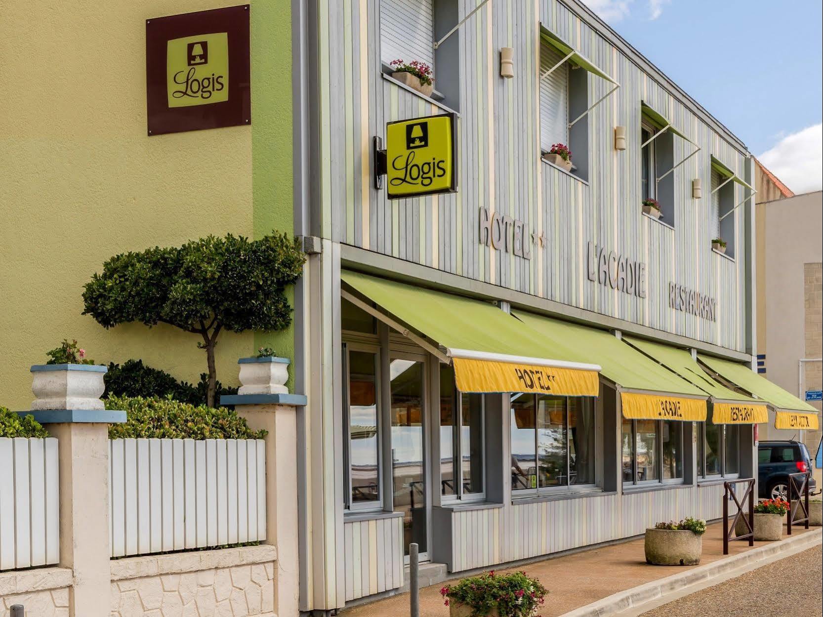 Acadie Saint Victor - Hotel Restaurant - Face Mer - Chatelaillon Plage Esterno foto
